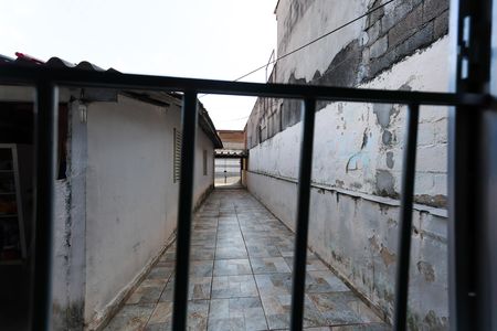 quarto 1 vista de casa para alugar com 1 quarto, 30m² em Jardim Umarizal, São Paulo