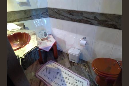 Casa à venda com 4 quartos, 320m² em Jardim São Paulo, São Paulo