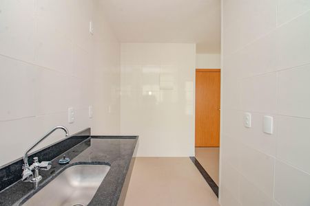 Apartamento para alugar com 55m², 2 quartos e 1 vaga Apartamento para alugar com 55m², 2 quartos e 1 vagaCozinha e Área de Serviço