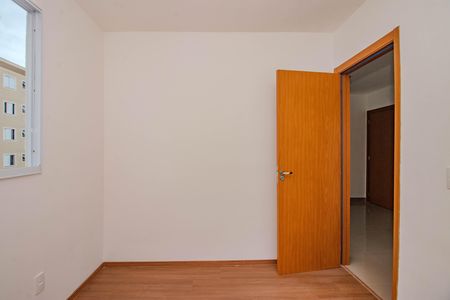 Quarto 1 de apartamento para alugar com 2 quartos, 55m² em Costa E Silva, Porto Alegre