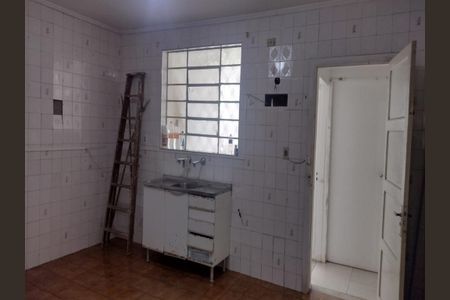 Casa à venda com 2 quartos, 130m² em Vila Pauliceia, São Paulo