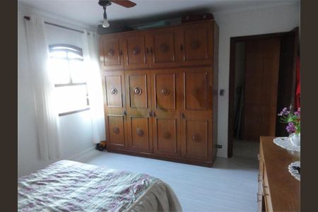 Casa à venda com 3 quartos, 180m² em Horto Florestal, São Paulo