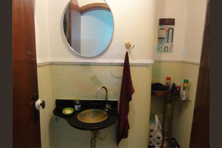 Casa à venda com 3 quartos, 180m² em Horto Florestal, São Paulo