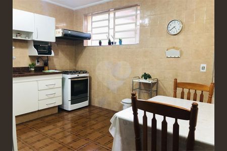 Casa à venda com 159m², 3 quartos e 2 vagas
