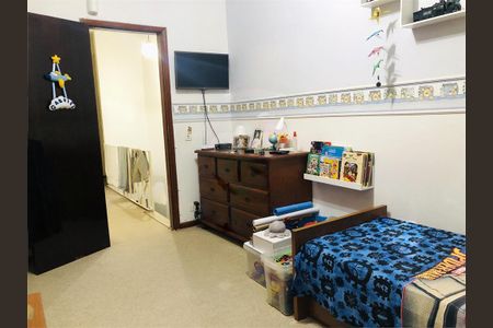 Casa à venda com 3 quartos, 159m² em Vila Irmaos Arnoni, São Paulo