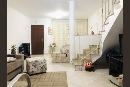 Casa à venda com 159m², 3 quartos e 2 vagas