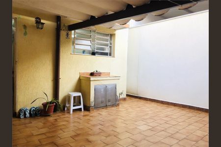 Casa à venda com 159m², 3 quartos e 2 vagas