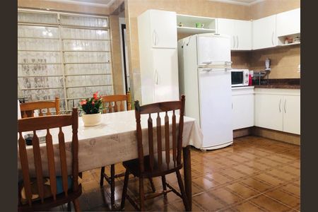 Casa à venda com 159m², 3 quartos e 2 vagas