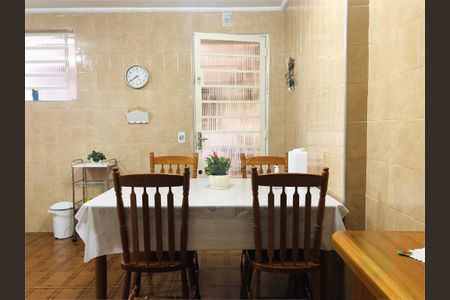 Casa à venda com 3 quartos, 159m² em Vila Irmaos Arnoni, São Paulo