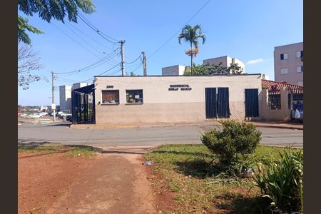 Apartamento para alugar com 44m², 2 quartos e 1 vaga Apartamento para alugar com 44m², 2 quartos e 1 vagaFachada e Portaria