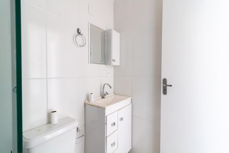Apartamento à venda com 73m², 3 quartos e 1 vaga Apartamento à venda com 73m², 3 quartos e 1 vagaBanheiro