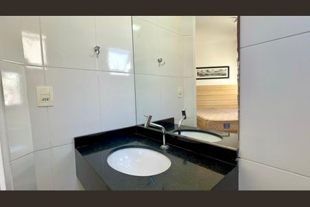 Studio para alugar com 33m², 1 quarto e sem vaga Studio para alugar com 33m², 1 quarto e sem vagaBanheiro da Suíte