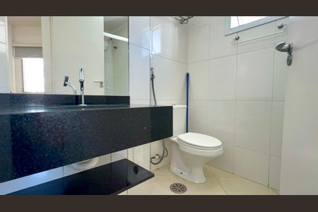 Studio para alugar com 33m², 1 quarto e sem vaga Studio para alugar com 33m², 1 quarto e sem vagaBanheiro da Suíte