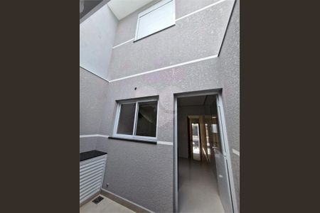 Casa à venda com 110m², 3 quartos e 2 vagas