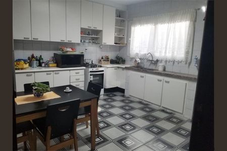 Casa à venda com 3 quartos, 128m² em Vila Amalia (Zona Norte), São Paulo