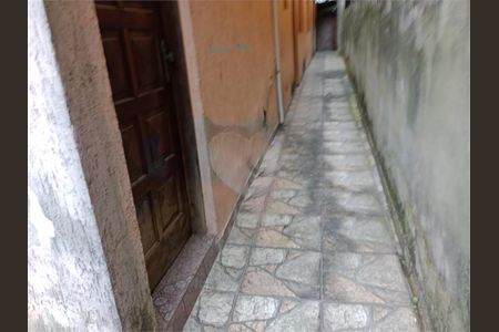 Casa à venda com 1 quarto, 100m² em Jardim do Líbano, Barueri
