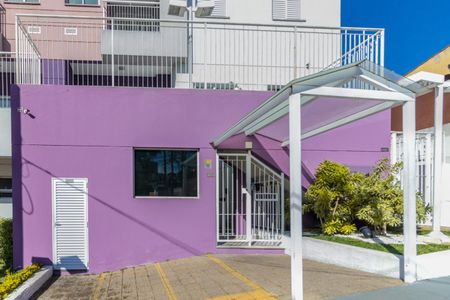 Apartamento à venda com 59m², 3 quartos e 1 vaga Apartamento à venda com 59m², 3 quartos e 1 vagaFachada e portaria