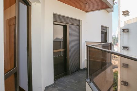 Apartamento para alugar com 167m², 3 quartos e 3 vagasSacada