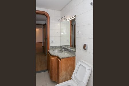 Apartamento para alugar com 167m², 3 quartos e 3 vagasBanheiro Social