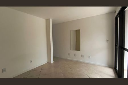 Apartamento à venda com 380m², 3 quartos e 2 vagas Apartamento à venda com 380m², 3 quartos e 2 vagasQuarto 2