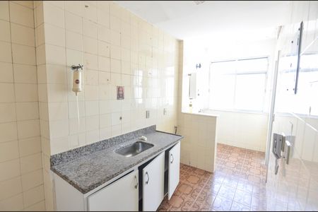 Apartamento à venda com 53m², 2 quartos e 1 vagaCozinha