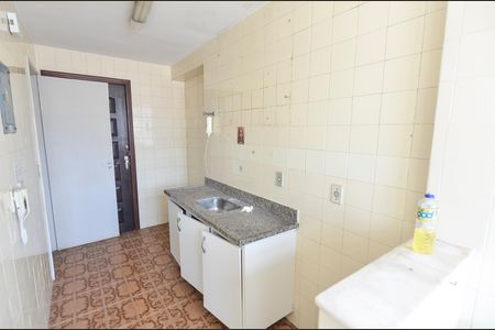 Apartamento à venda com 53m², 2 quartos e 1 vagaCozinha