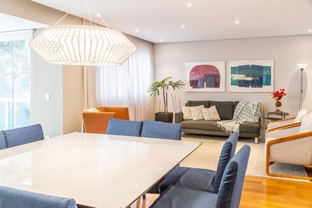 Apartamento à venda com 198m², 3 quartos e 3 vagasSala