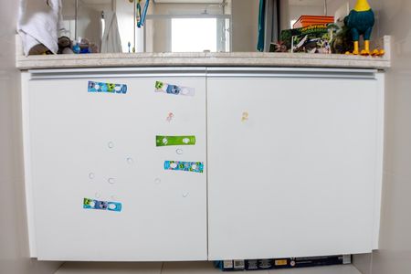 Apartamento à venda com 198m², 3 quartos e 3 vagasBanheiro da Suíte 2