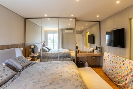 Apartamento à venda com 198m², 3 quartos e 3 vagasSuíte 1