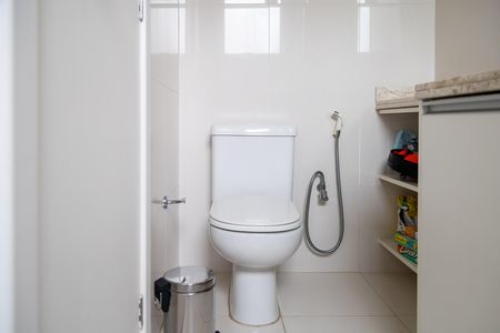 Apartamento à venda com 198m², 3 quartos e 3 vagasBanheiro da Suíte 3