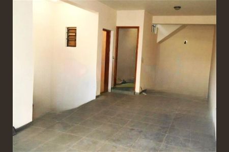 Casa à venda com 3 quartos, 175m² em Vila Constança, São Paulo