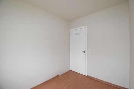 Quarto 1 de apartamento para alugar com 2 quartos, 46m² em Osasco, Curitiba