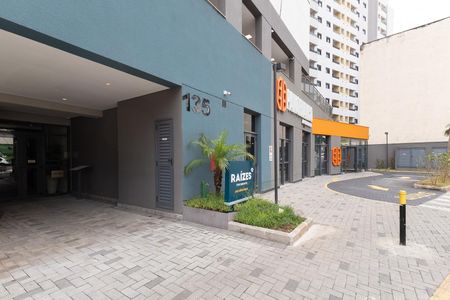 Studio para alugar com 30m², 1 quarto e sem vaga Studio para alugar com 30m², 1 quarto e sem vagaFachada