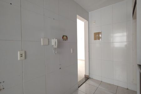 Apartamento para alugar com 66m², 2 quartos e 1 vagaCozinha - Armários