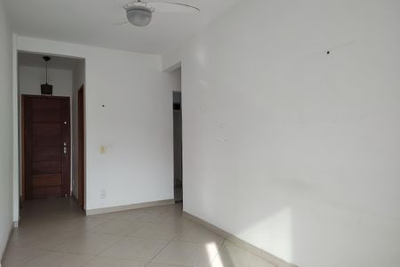 Apartamento para alugar com 66m², 2 quartos e 1 vagaSala