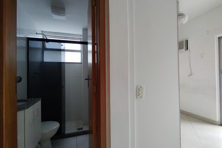 Apartamento para alugar com 66m², 2 quartos e 1 vagaBanheiro Social