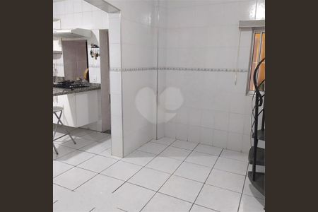 Casa à venda com 2 quartos, 160m² em Jardim Mangalot, São Paulo