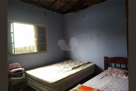 Casa à venda com 146m², 3 quartos e 1 vaga