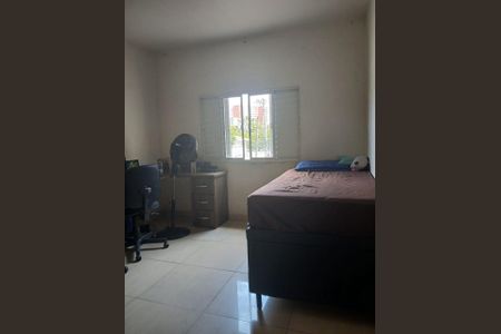 DORMITÓRIO de casa à venda com 3 quartos, 197m² em City Bussocaba, Osasco