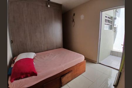 DORMITÓRIO de casa à venda com 3 quartos, 197m² em City Bussocaba, Osasco