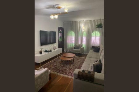 Casa à venda com 186m², 3 quartos e 2 vagas Casa à venda com 186m², 3 quartos e 2 vagasSALA