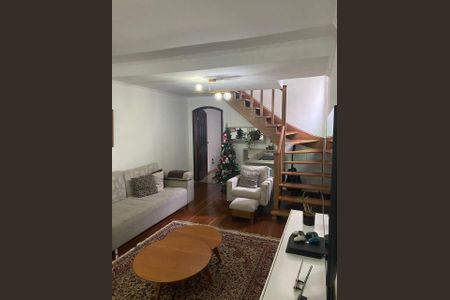 Casa à venda com 186m², 3 quartos e 2 vagas Casa à venda com 186m², 3 quartos e 2 vagasSALA