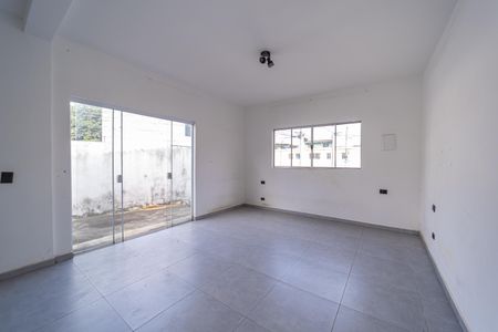Casa para alugar com 120m², 1 quarto e 3 vagas Casa para alugar com 120m², 1 quarto e 3 vagasSala/Cozinha