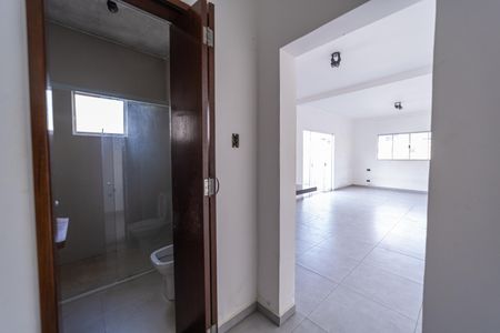 Casa para alugar com 120m², 1 quarto e 3 vagas