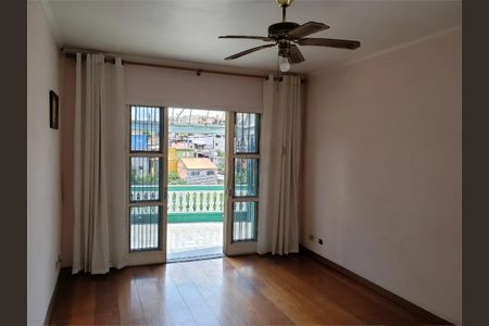 Casa à venda com 3 quartos, 155m² em Vila Boacava, São Paulo