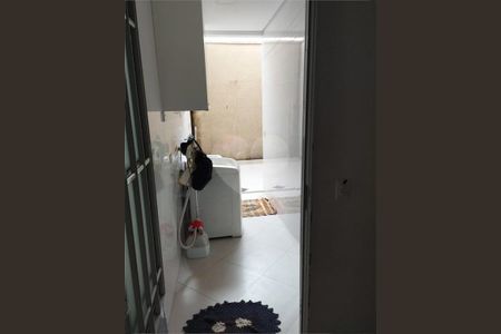 Casa à venda com 3 quartos, 100m² em Jardim Mangalot, São Paulo