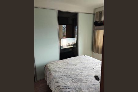 Casa à venda com 3 quartos, 100m² em Jardim Mangalot, São Paulo
