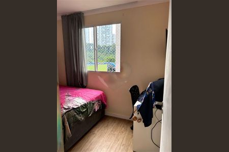 Apartamento à venda com 2 quartos, 38m² em Jardim Cláudia, São Paulo