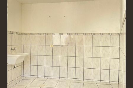 Casa à venda com 100m², 1 quarto e 2 vagas