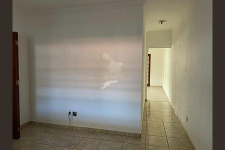 Casa à venda com 100m², 1 quarto e 2 vagas